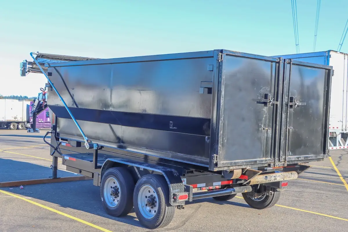 Dumpster Rental services in Hiawatha, IA
